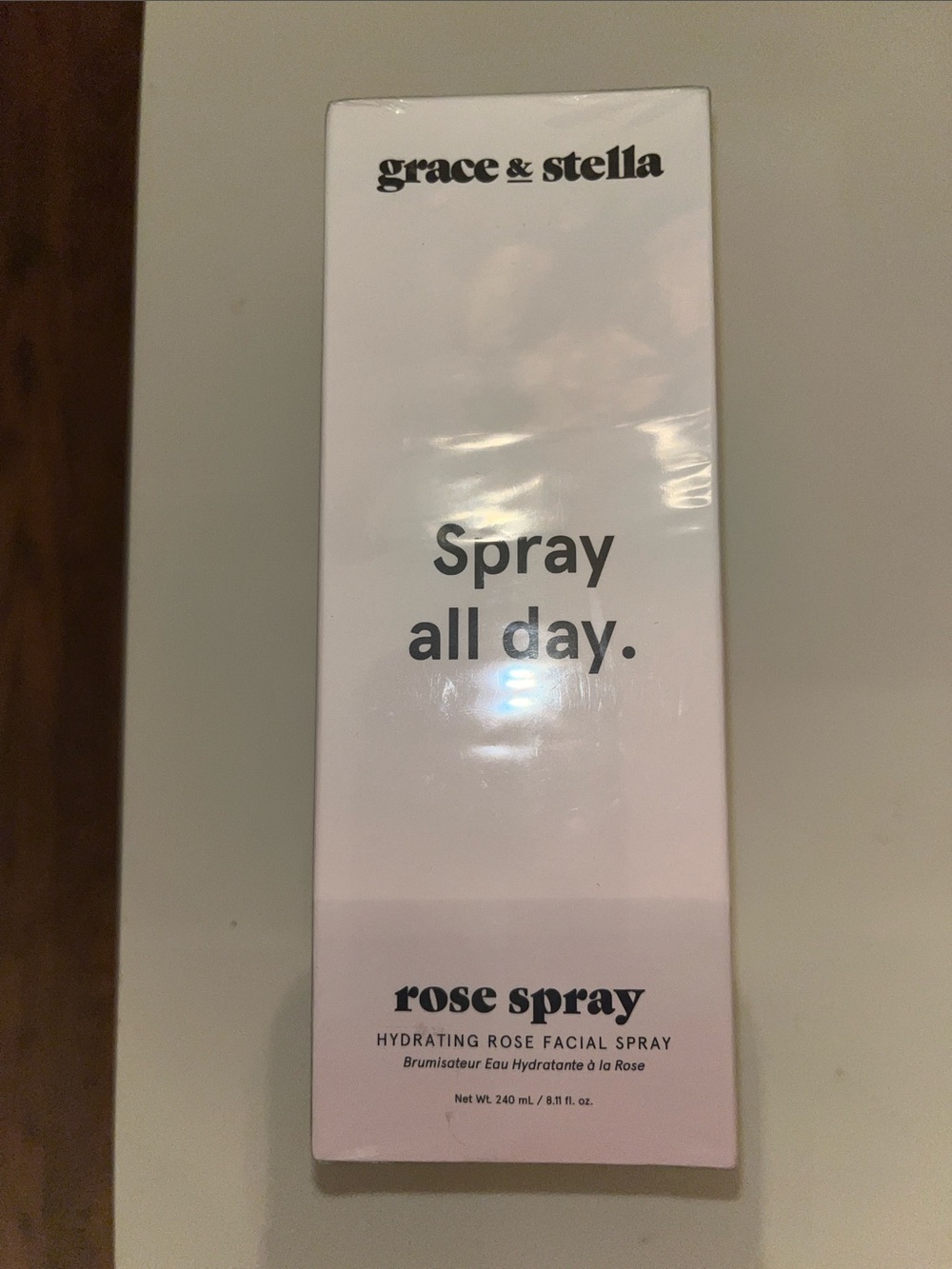 grace & stella Hydrating Rose Spray - Pink & White Box